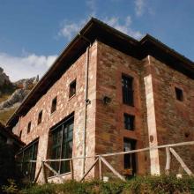Ambiente de descanso en Hosteria del Huerna. Disfruta  nuestro Spa y Masaje en Asturias